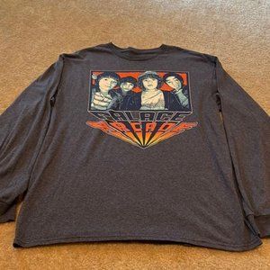Stranger Things long sleeve shirt, size LargeFeatures screenprinted graphics on